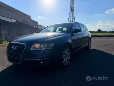 Usata Audi A6 Comfort 334 CV (245 kW) 2005 Blu Station wagon
