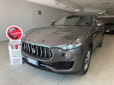 Usata Maserati Levante GranLusso 275 CV (202 kW) 2021 Grigio SUV