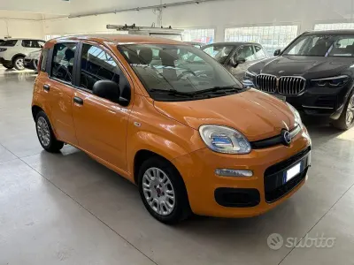 Usata Fiat Panda 69 CV (50 kW) 2022 Arancione Utilitaria
