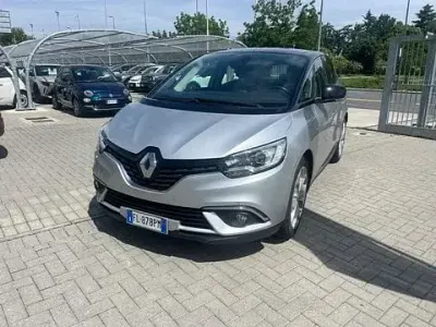 Usata Renault Scénic IV Zen 110 CV (80 kW) 2018 Grigio Monovolume