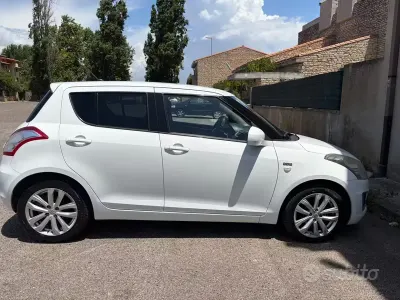 Usata Suzuki Swift 75 CV (55 kW) 2014 Bianco Utilitaria