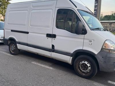 Usata Nissan Interstar 2011 Bianco Furgone