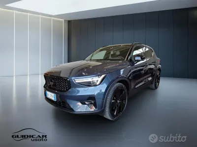 Usata Volvo XC40 Ultra 163 CV (119 kW) 2025 Blu denim SUV