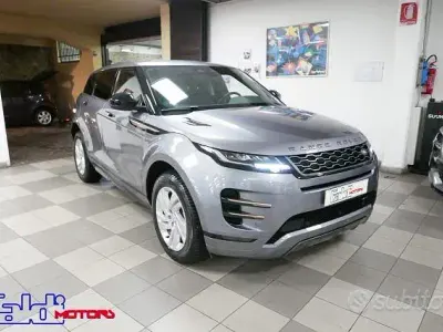 Usata Land Rover Range Rover evoque R-Dynamic 163 CV (119 kW) 2022 Grigio SUV