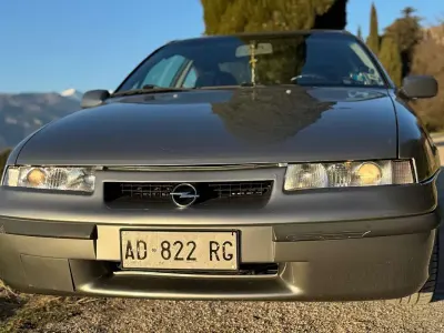Usata Opel Calibra 116 CV (85 kW) 1995 Grigio Coupé