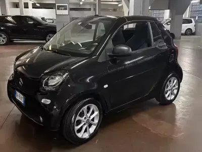 Usata Smart ForTwo Cabrio Prime 71 CV (52 kW) 2017 Nero Cabrio