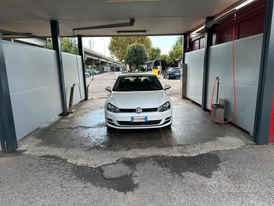 Usata VW Golf VII Highline 122 CV (89 kW) 2013 Bianco Berlina