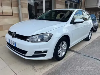 Usata VW Golf VII Comfortline 86 CV (63 kW) 2016 Bianco Berlina