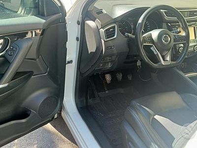 Gebraucht Nissan Qashqai 116 PS (85 kW) 2018 Weiß SUV