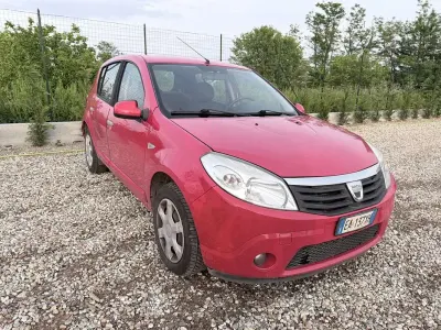 Gebraucht Dacia Sandero Ambiance 75 PS (55 kW) 2010 Limousine