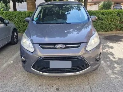 Usata Ford C-MAX Titanium 115 CV (84 kW) 2013 Monovolume
