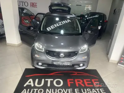 Usata Smart ForFour Prime 71 CV (52 kW) 2018 Grigio Utilitaria