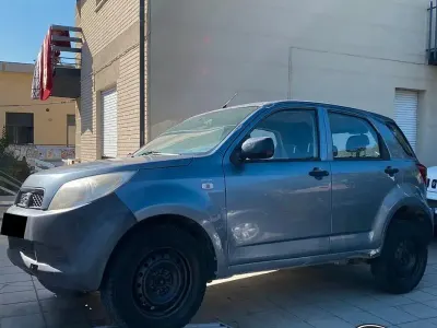 Usata Daihatsu Terios 105 CV (77 kW) 2006 Grigio SUV