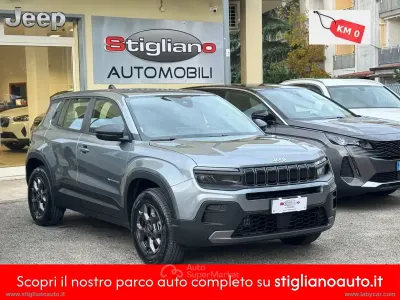 Nuova Jeep Avenger Longitude 101 CV (74 kW) 2025 Grigio scuro metalizzato SUV