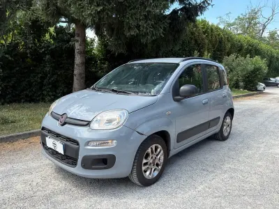 Usata Fiat Panda Lounge 69 CV (50 kW) 2018 Grigio Utilitaria