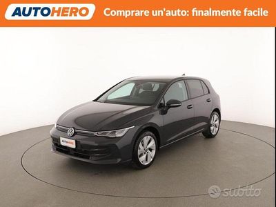 Begagnad VW Golf VIII Edition 116 HK (85 kW) 2024 Grå Sedan