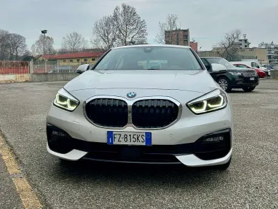 Usata BMW 116 116 CV (85 kW) 2019 Bianco Utilitaria
