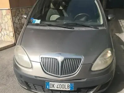 Usata Lancia Musa 101 CV (74 kW) 2007 Monovolume