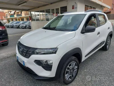 Begagnad Dacia Spring 17 kW (24 HK) 2021 Vit Halvkombi