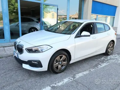 Usata BMW 116 Advantage 116 CV (85 kW) 2023 Bianco Utilitaria