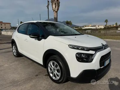 Usata Citroën C3 Feel 102 CV (75 kW) 2021 Bianco Utilitaria