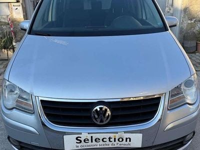 Usata VW Touran Trendline 102 CV (75 kW) 2010 Monovolume