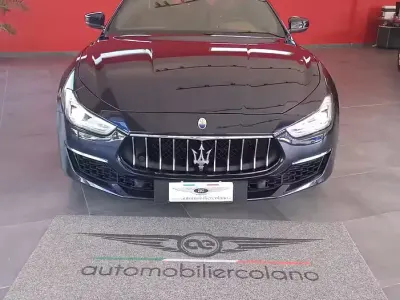 Usata Maserati Ghibli GranLusso 350 CV (257 kW) 2019 Blu Berlina