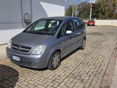 Usata Opel Meriva Cosmo 101 CV (74 kW) 2005 Monovolume
