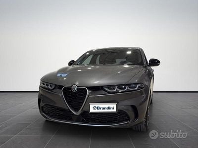 Usata Alfa Romeo Tonale Ti 131 CV (96 kW) 2024 Grigio vesuvio SUV