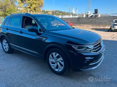 Usata VW Tiguan 150 CV (110 kW) 2021 Nero SUV