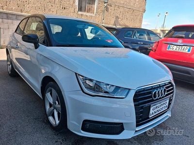 Bianco Usata 2015 Audi A1 Ambiente Berlina | 10.990 € (Ottimo prezzo)