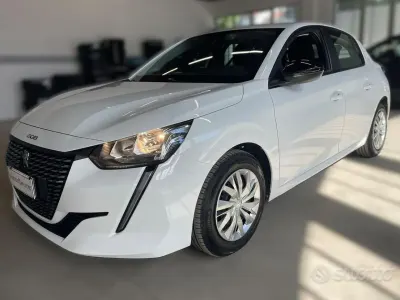 Usata Peugeot 208 Active 75 CV (55 kW) 2022 Bianco Utilitaria