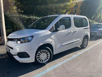 Usata Toyota Proace Verso 100 CV (73 kW) 2021 Bianco Station wagon