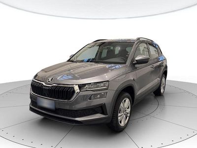 Grigio Usata 2025 Skoda Karoq Executive SUV | 25.300 € (Buon prezzo)