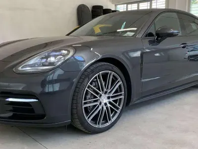 Usata Porsche Panamera