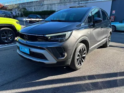 Usata Opel Crossland Elegance 110 CV (80 kW) 2023 Grigio SUV