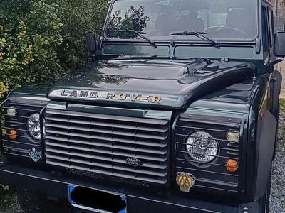 Usado Land Rover Defender 122 CV (89 kW) 2012 SUV