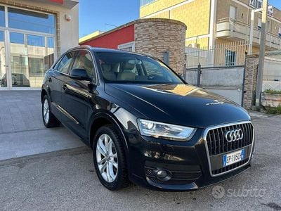 Begagnad Audi Q3 140 HK (102 kW) 2013 Svart SUV