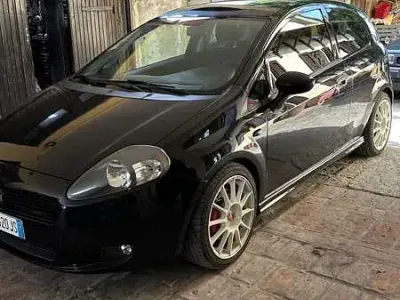 Usata Fiat Grande Punto Sport 120 CV (88 kW) 2008 Utilitaria