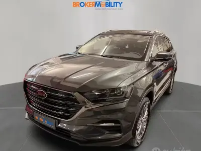 Nuova SWM G01 139 CV (102 kW) 2026 Grigio SUV