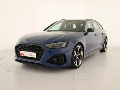 Usata Audi RS4 Competition 450 CV (330 kW) 2024 Blu ascari metallizzato Station wagon
