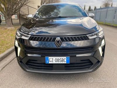 Usata Renault Captur Techno 100 CV (73 kW) 2025 Nero SUV