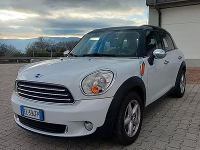 Usata Mini Countryman 110 CV (80 kW) 2012 Bianco SUV