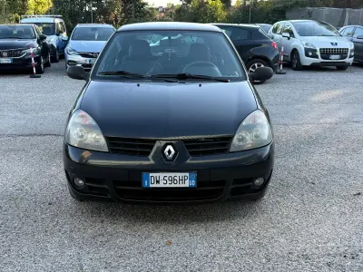 Brugt Renault Clio II 75 HK (55 kW) 2009 Sort Sedan