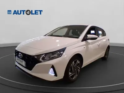 Usata Hyundai i20 101 CV (74 kW) 2022 Bianco Utilitaria