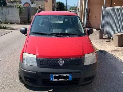 Usata Fiat Panda 77 CV (56 kW) 2011 Utilitaria