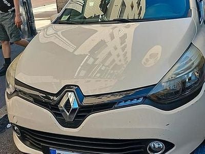 Usata Renault Clio IV 58 CV (42 kW) 2015 Bianco Berlina