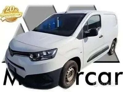 Usata Toyota Proace City City 101 CV (74 kW) 2020 Bianco Monovolume