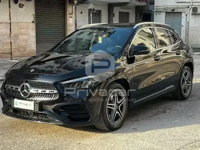 Usata Mercedes GLA180 AMG Line Premium Plus 116 CV (85 kW) 2024 Nero SUV
