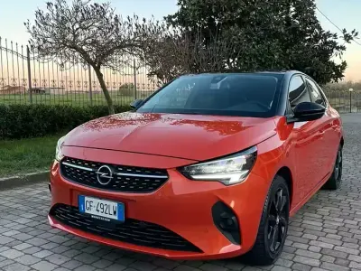 Usata Opel Corsa Elegance 75 CV (55 kW) 2021 Arancione Utilitaria